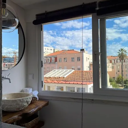 Apartment Quiet Place In Centre Lissabon